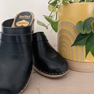 Swedish Hasbeens heels black and wood sz 39